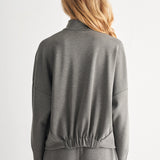 Dik Yaka Fermuarlı Sweatshirt