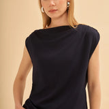 Kayık Yaka Drape Detaylı Bluz