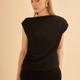 Kayık Yaka Drape Detaylı Bluz