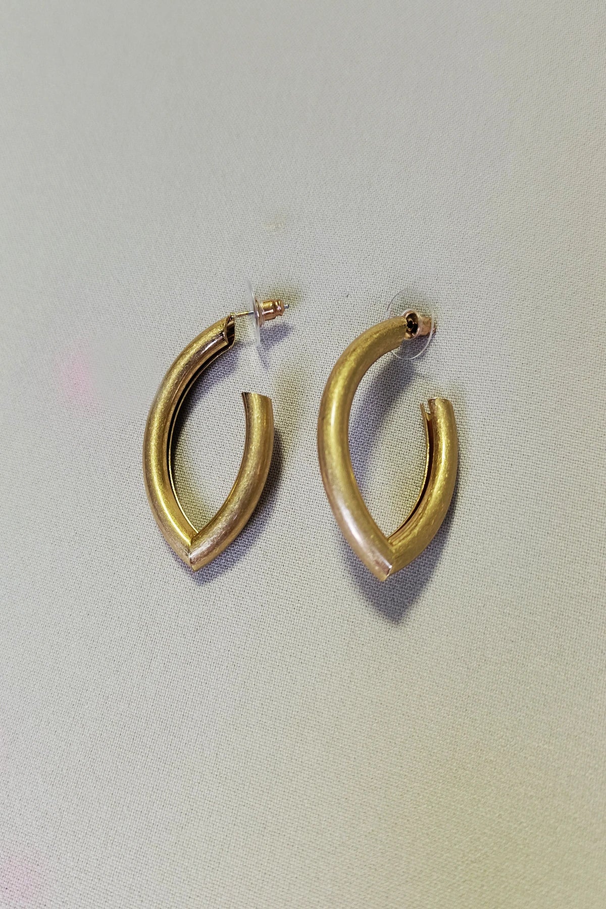 Antik Mat Küpe GOLD