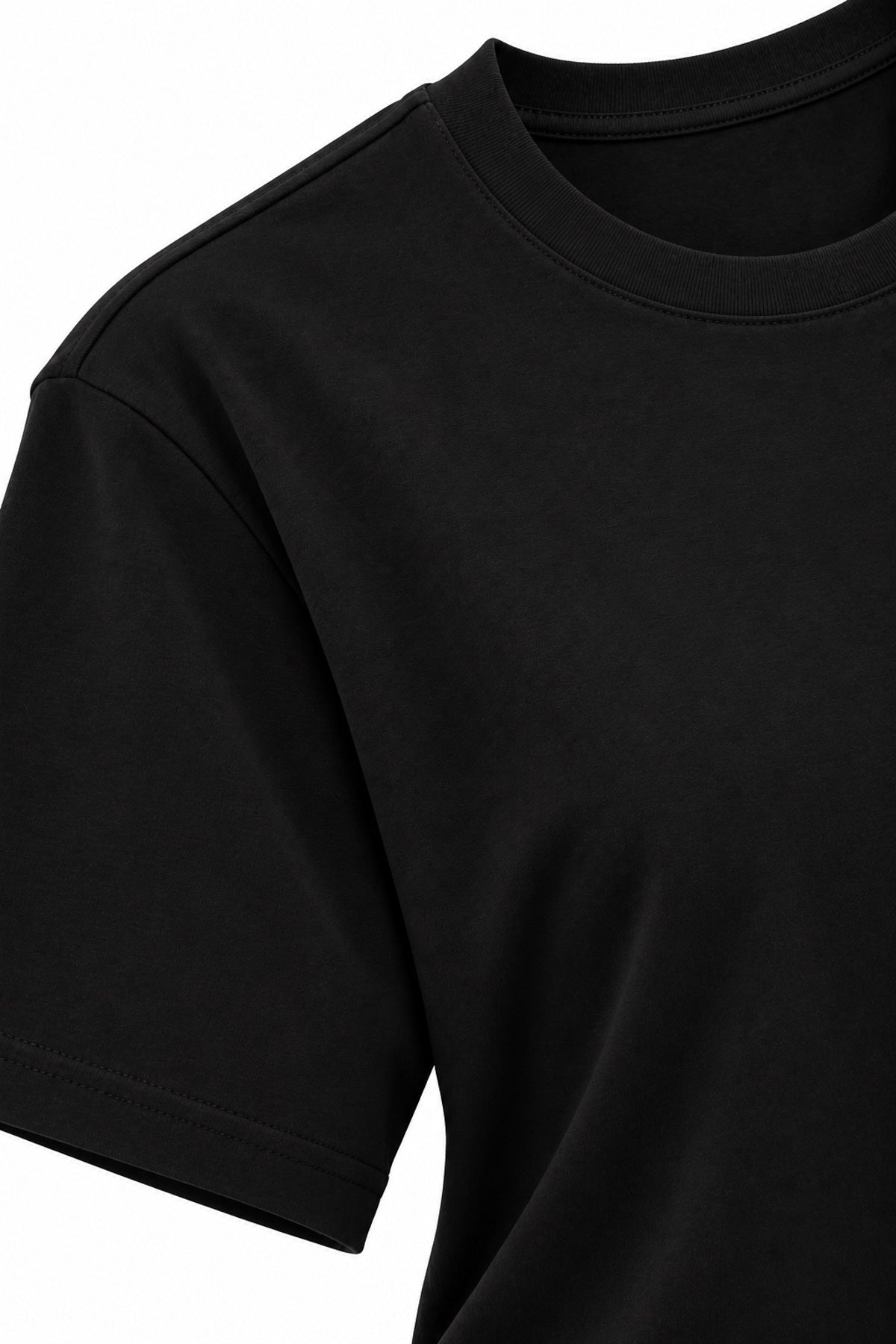 Sıfır Yaka Regular T-Shirt Si̇yah